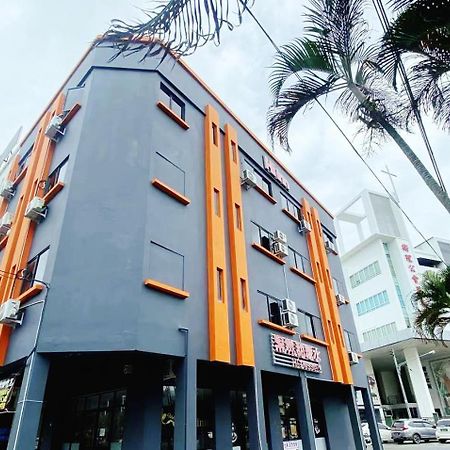 Hi-Inn Miri Exterior photo