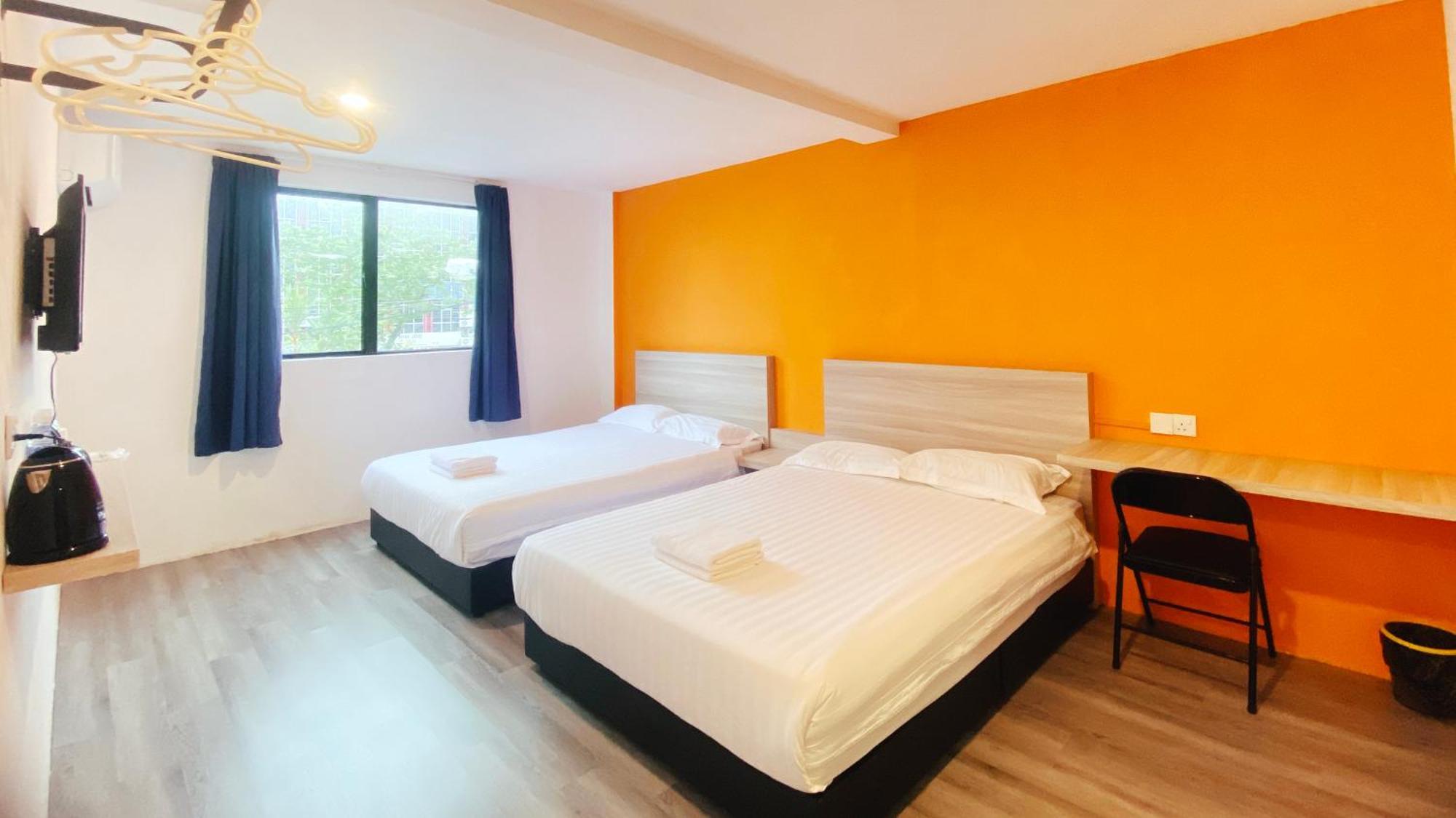 Hi-Inn Miri Exterior photo